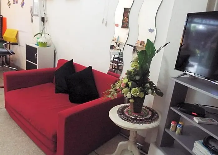 Hotel Hostel24 *