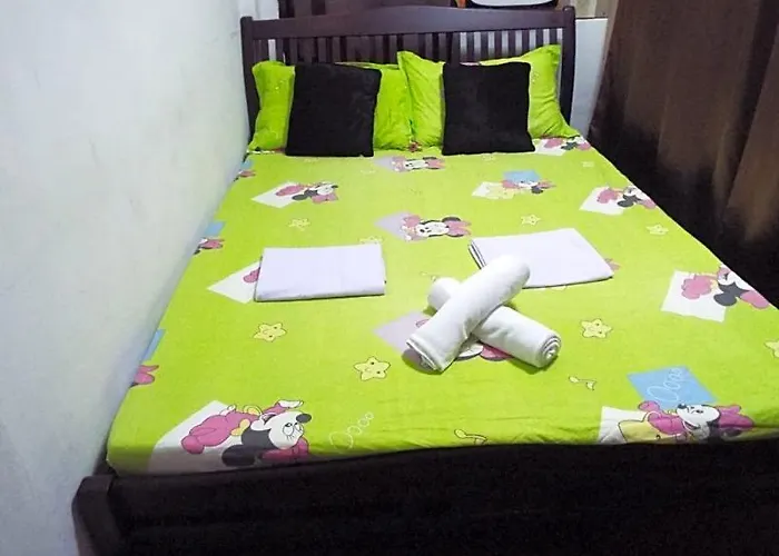 Hotel Hostel24 *